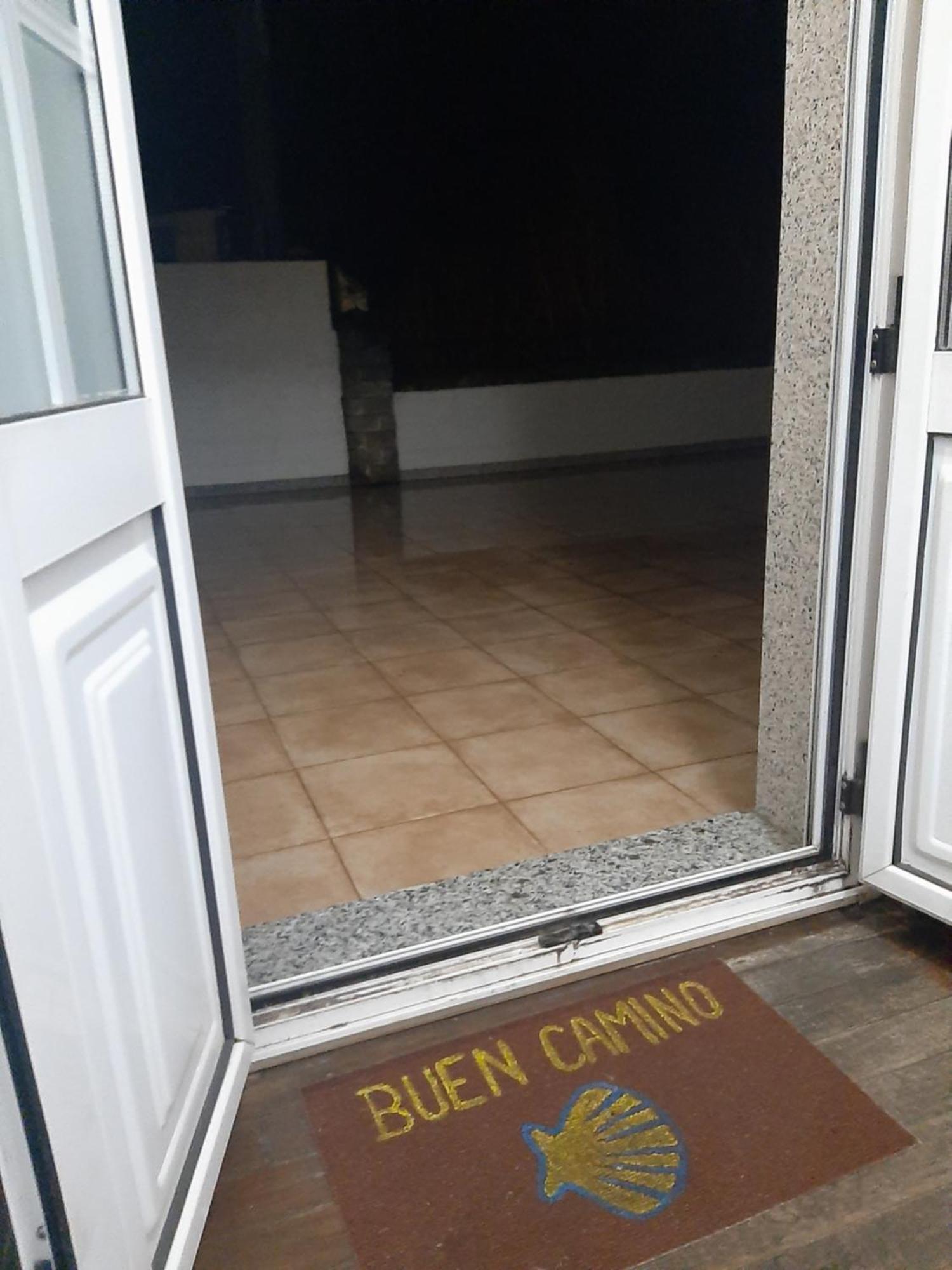 Albergue Berce Do Camino ترياكاستيلا المظهر الخارجي الصورة